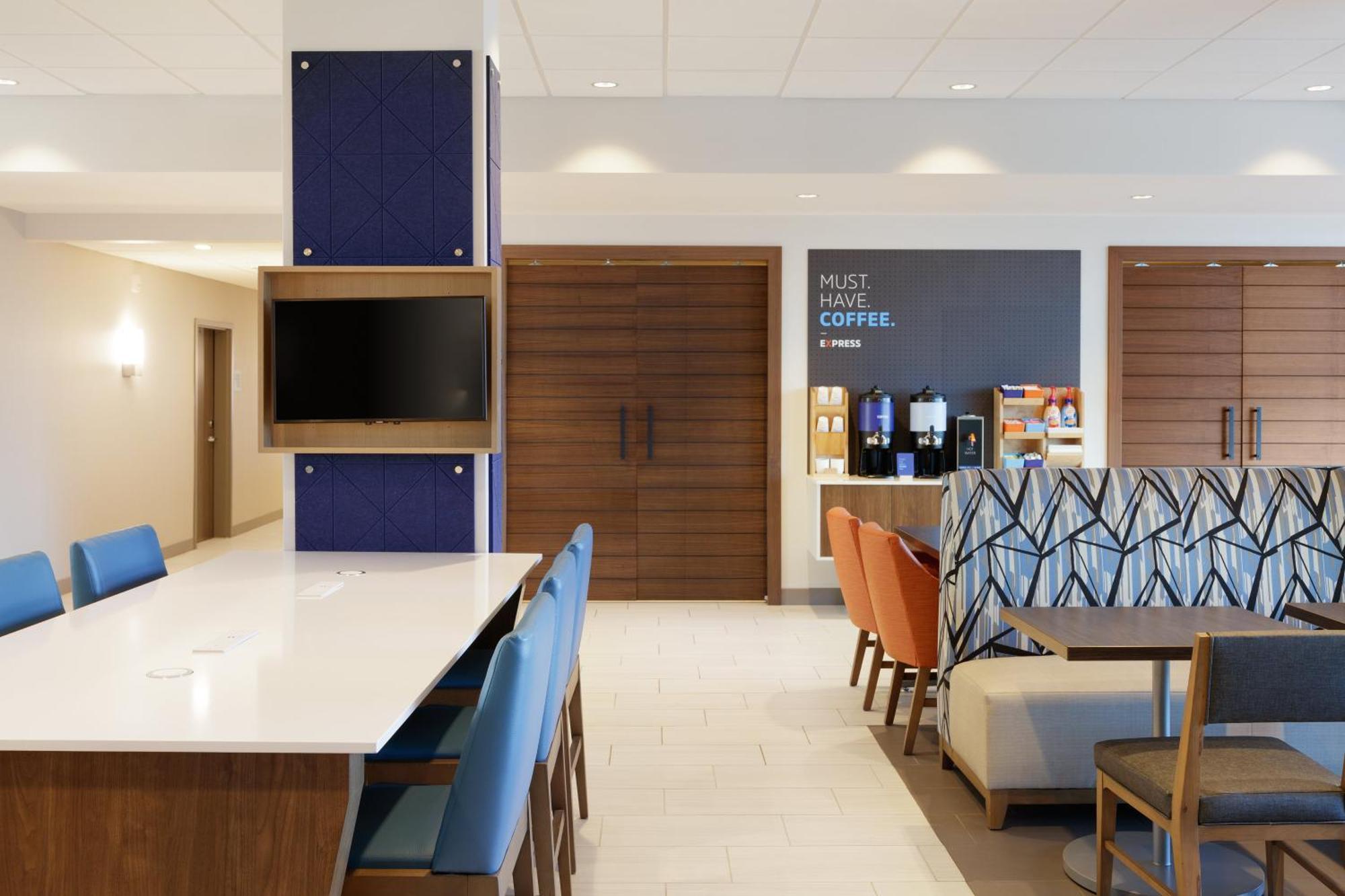 Holiday Inn Express Dallas Market Center By Ihg Exteriör bild
